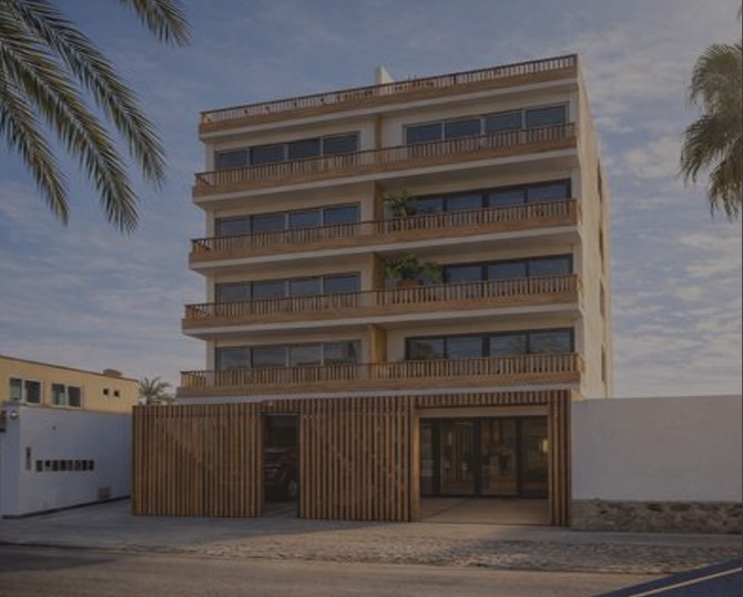Edificio Bahía Solwara, Paracas